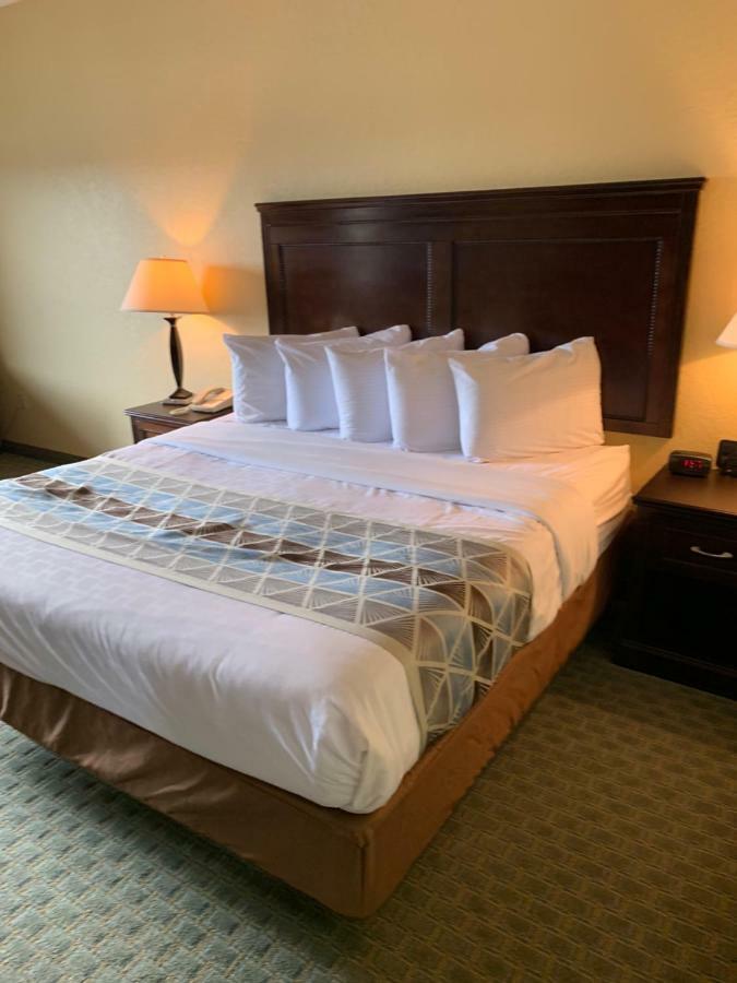 Ambassador Inn & Suites Tuscaloosa Extérieur photo