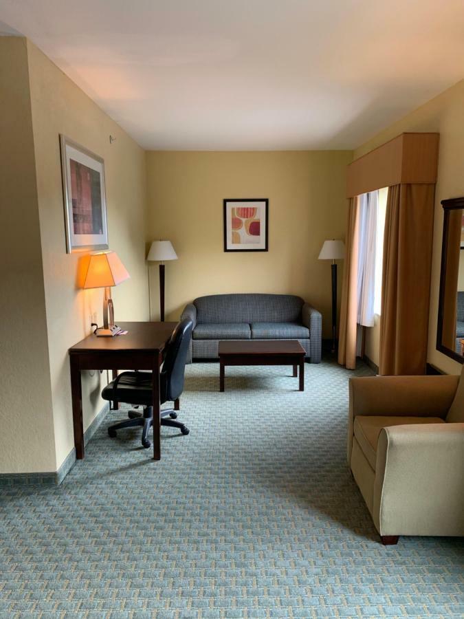 Ambassador Inn & Suites Tuscaloosa Extérieur photo